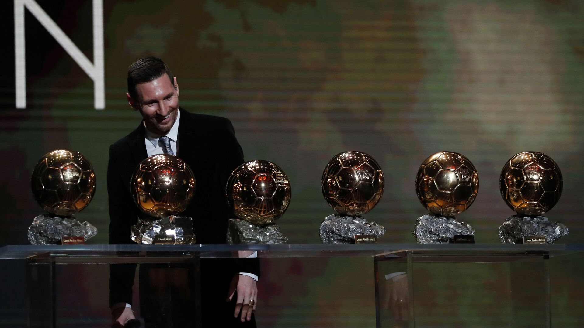 Ballon d’Or tarihi belli oldu: Altın Top Ödül Töreni ne zaman?