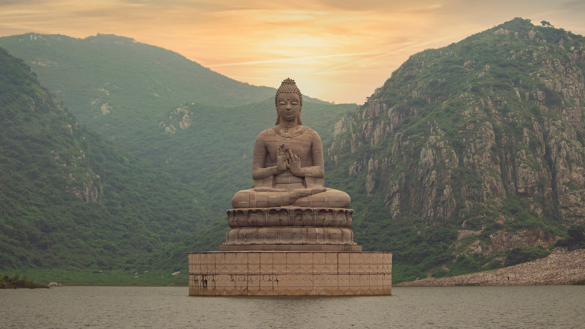Buda’nın mücevherleri açık artırmada satılacak