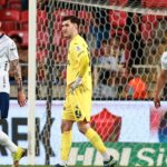 fenerbahce-darmadagin-27-mayis-2025-spor-mansetleri-ZPB8QIa5.jpg