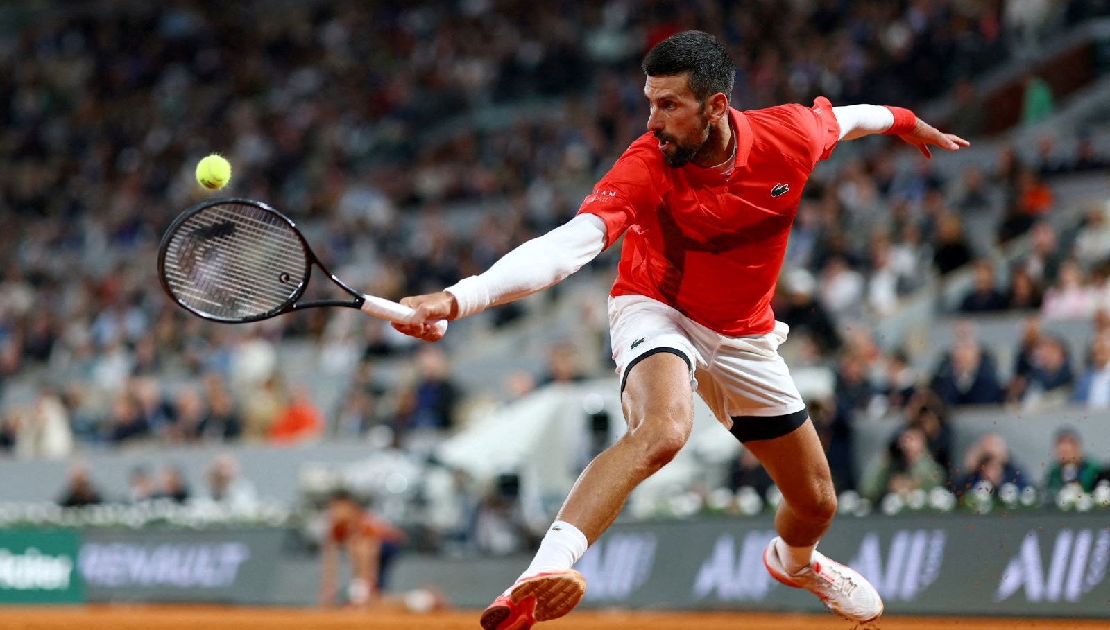 Fransa Açık’ta Novak Djokovic ve Sonay Kartal ikinci turda