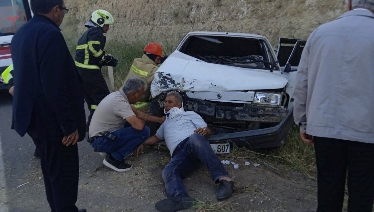 Mardin’de trafik kazası: 3’ü çocuk, 8 yaralı