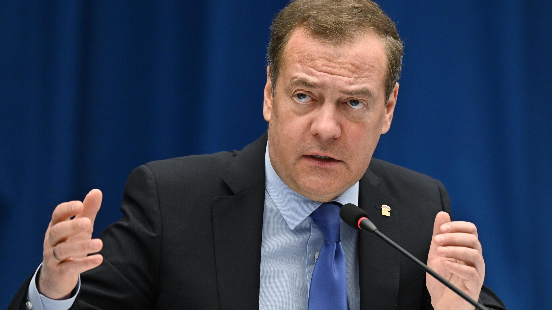 Medvedev: Ukrayna’nın devlet yapısını korumak için son şansı