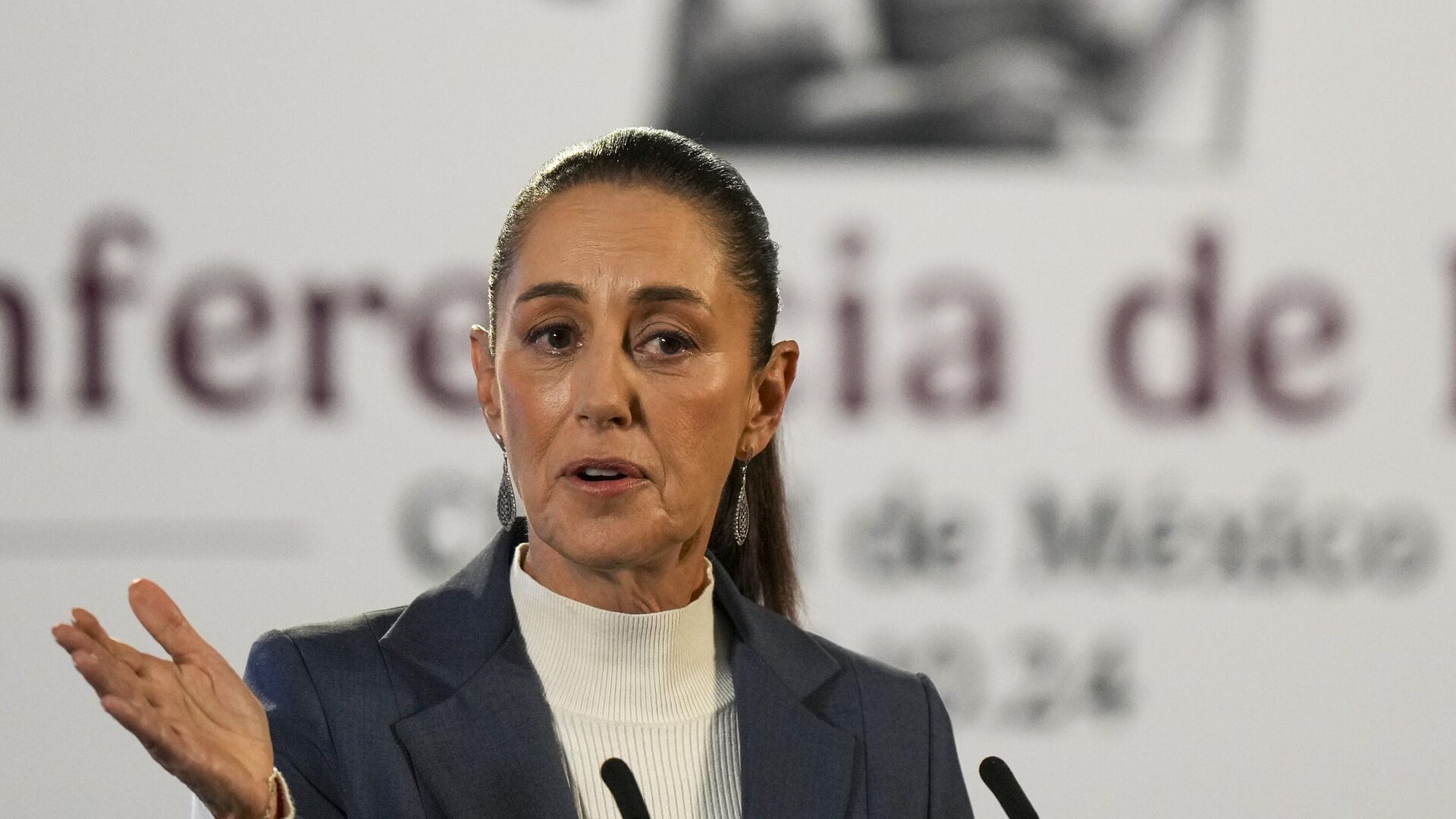 Meksika Devlet Başkanı Sheinbaum, Kanada Başbakanı ile telefon görüşmesi gerçekleştirdi