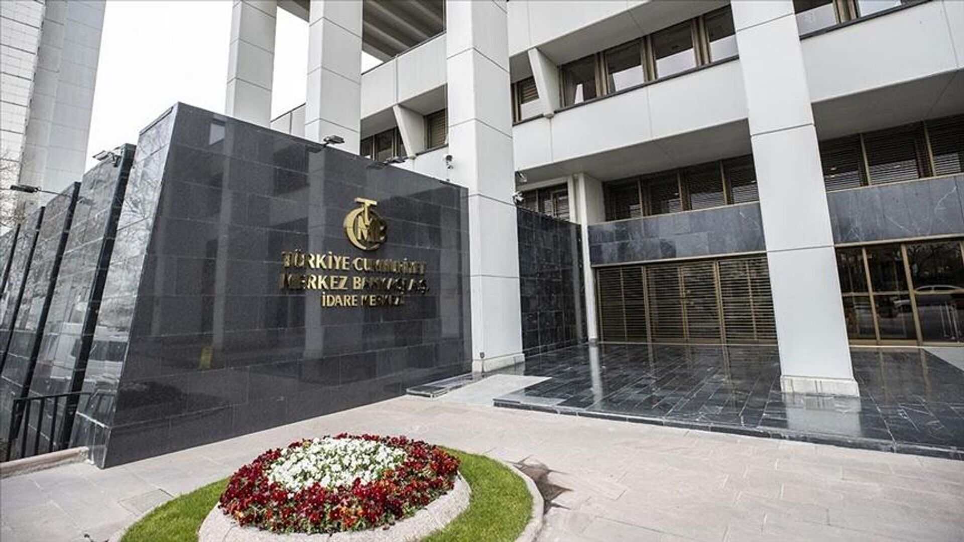 Merkez Bankası Piyasa Katılımcıları Anketi açıklandı: Enflasyon ve dolar tahmini yükseldi