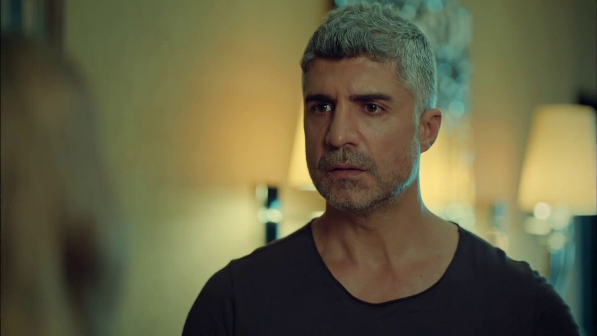 Özcan Deniz ve ağabeyi arasında sular durulmuyor: ‘Artık bıçağı kemiğe dayadın, 35 sene beni sömürdün’