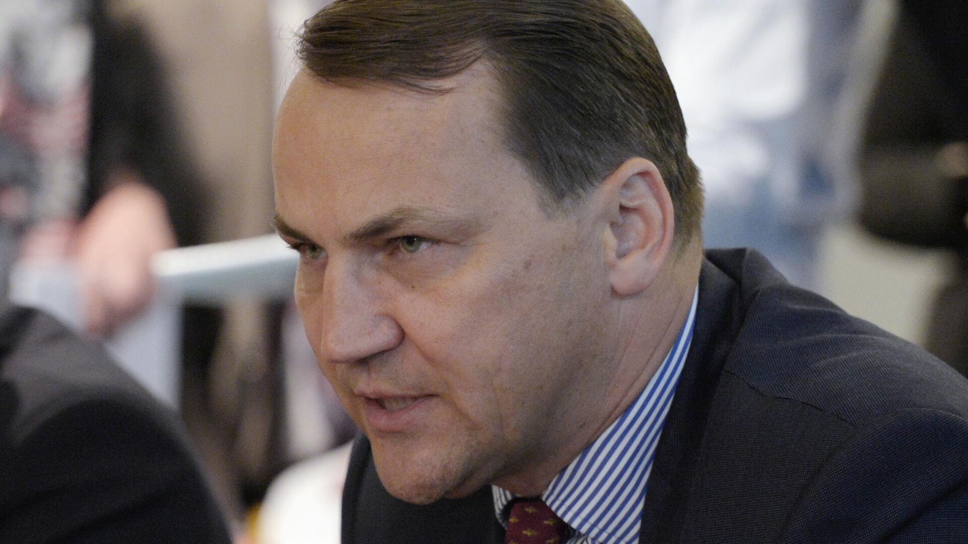 Polonya Dışişleri Bakanı Sikorski: ABD’nin Rusya-Ukrayna ihtilafı konusunda sabrı tükeniyor