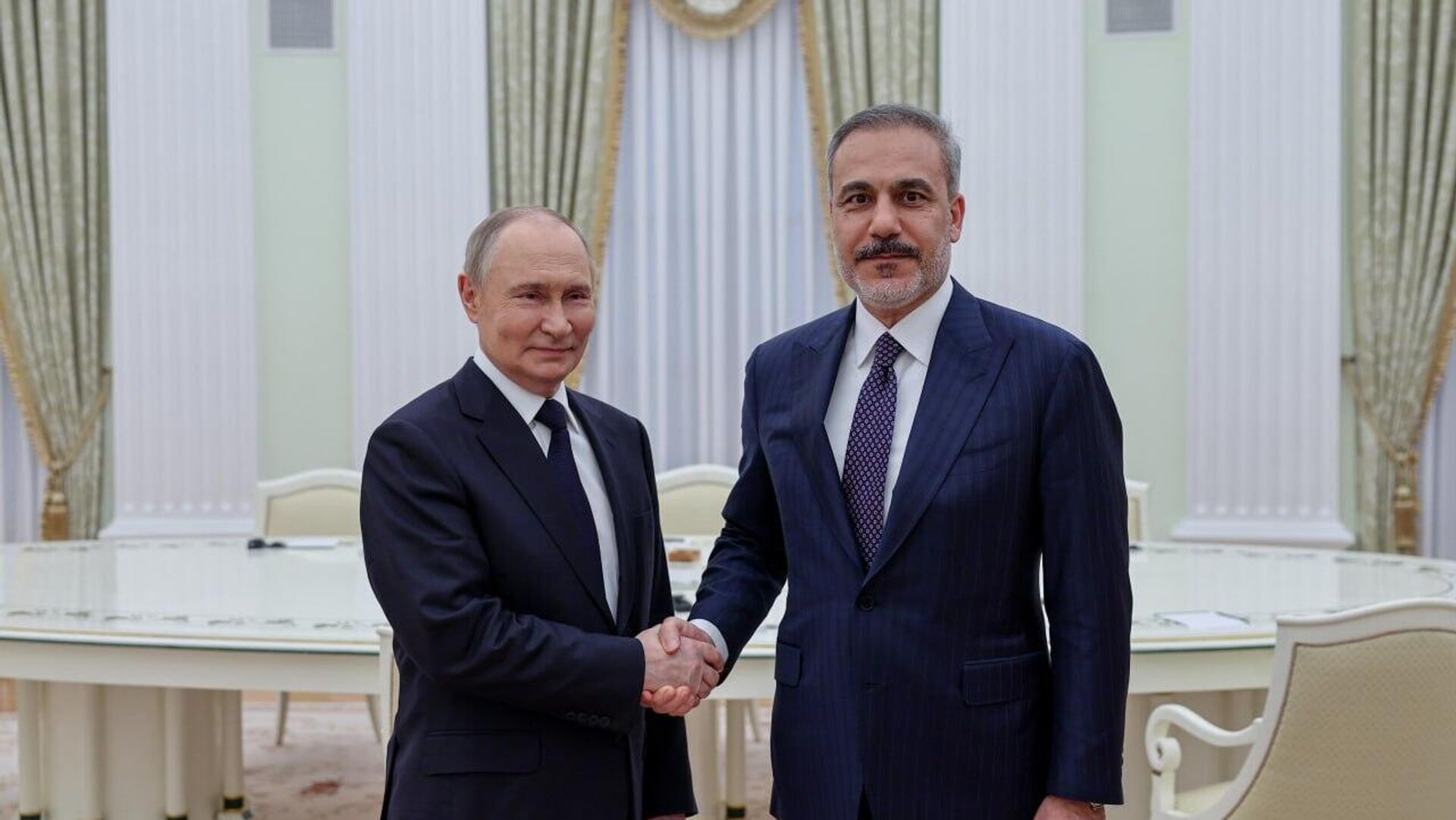 Rus lider Putin, Dışişleri Bakanı Fidan ile görüştü