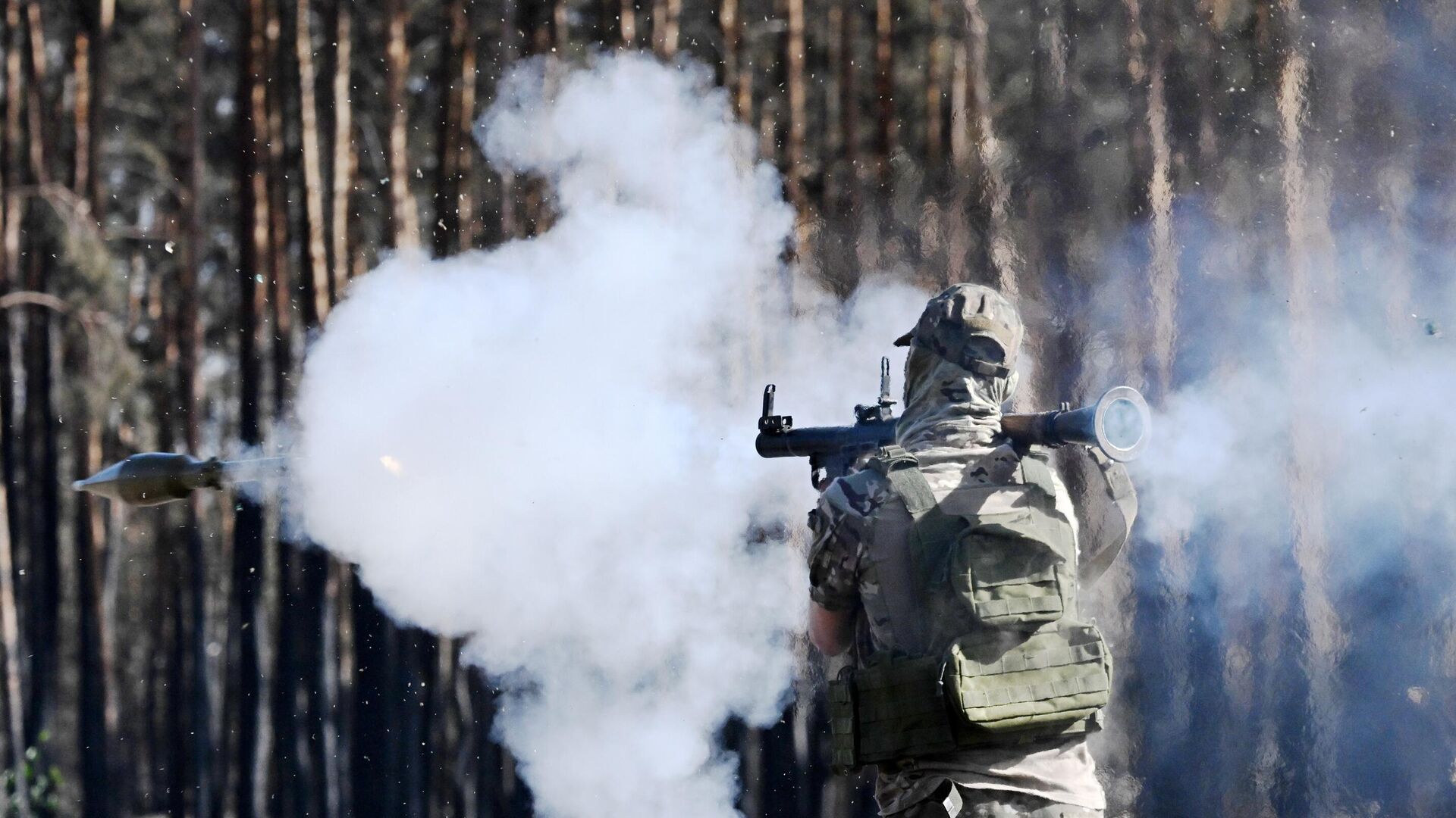Rusya özel askeri operasyona devam ediyor: Rus birlikleri Donbass’ta bir yerleşimin kontrolünü daha ele geçirdi