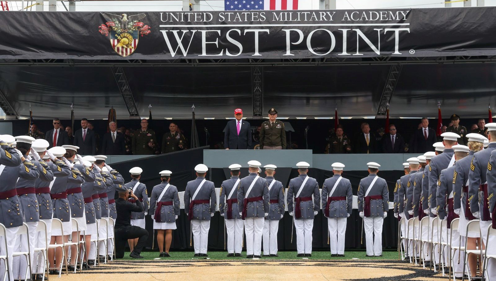 Trump: Dünyanın gördüğü en güçlü orduyu ben inşa ettim
