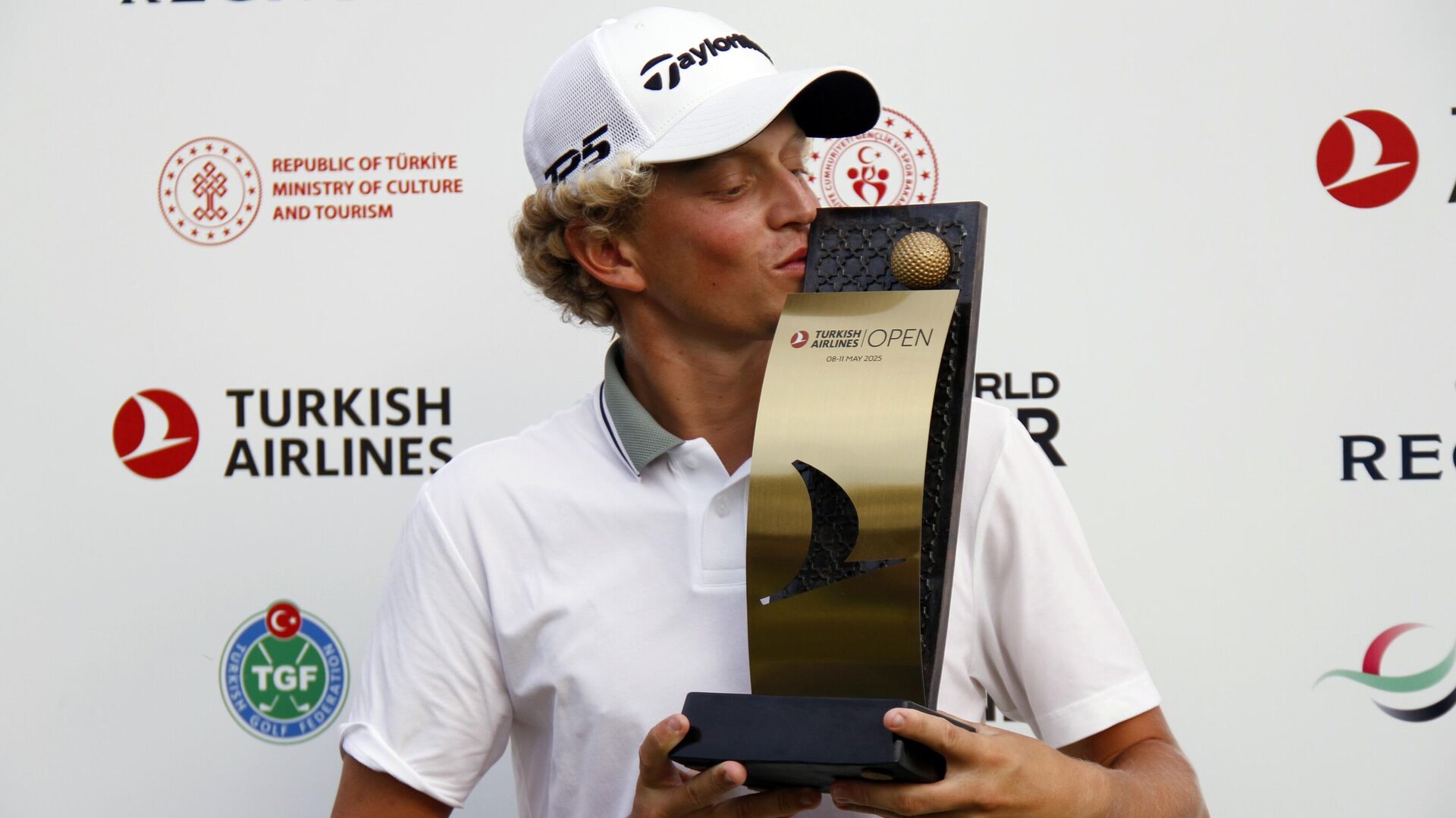 Turkish Airlines Open 2025 Golf Turnuvası galibi Martin Couvra oldu: Şampiyon 467 bin dolar kazandı