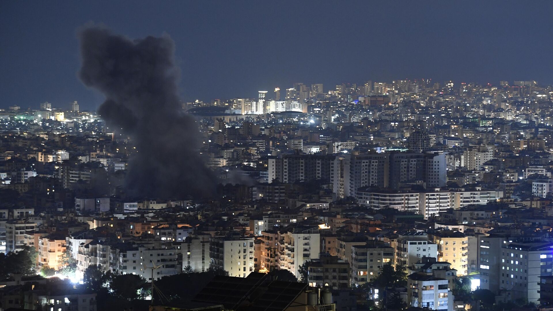 İsrail, Beyrut’un Dahiye bölgesine hava saldırıları düzenledi