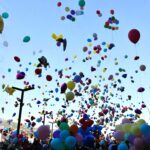 izmirde-balonlar-kanser-tedavisi-goren-cocuklar-icin-ucuruldu-11-nrDc16g3.jpg