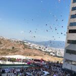 izmirde-balonlar-kanser-tedavisi-goren-cocuklar-icin-ucuruldu-12-Cmauir6t.jpg