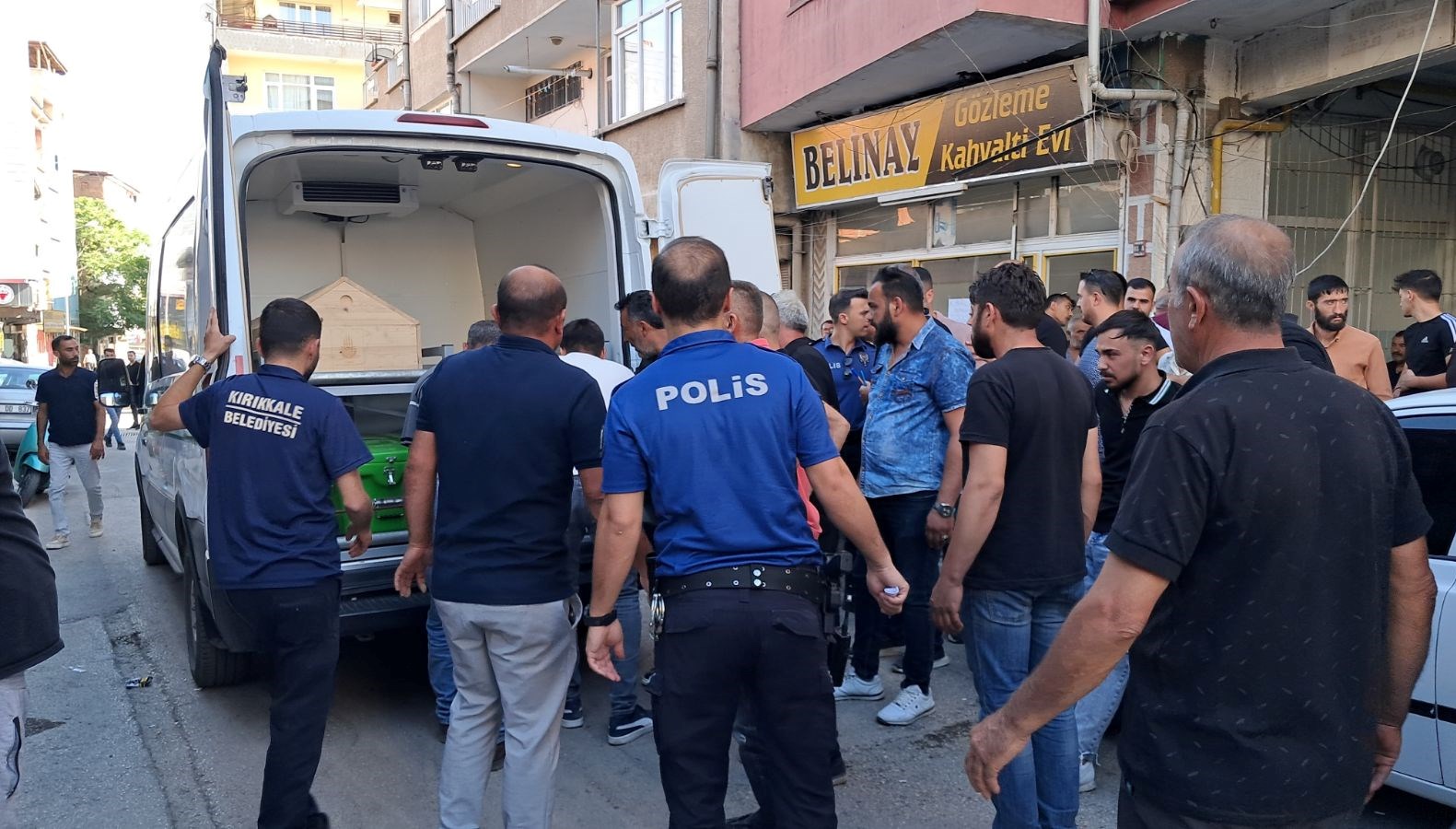 “Kanepeden düştü” dediler, cinayet çıktı