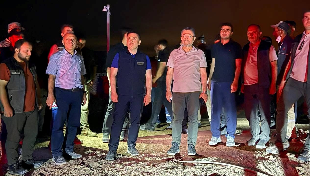 Bakan Yumaklı: 54 yangından 51’i kontrol altında