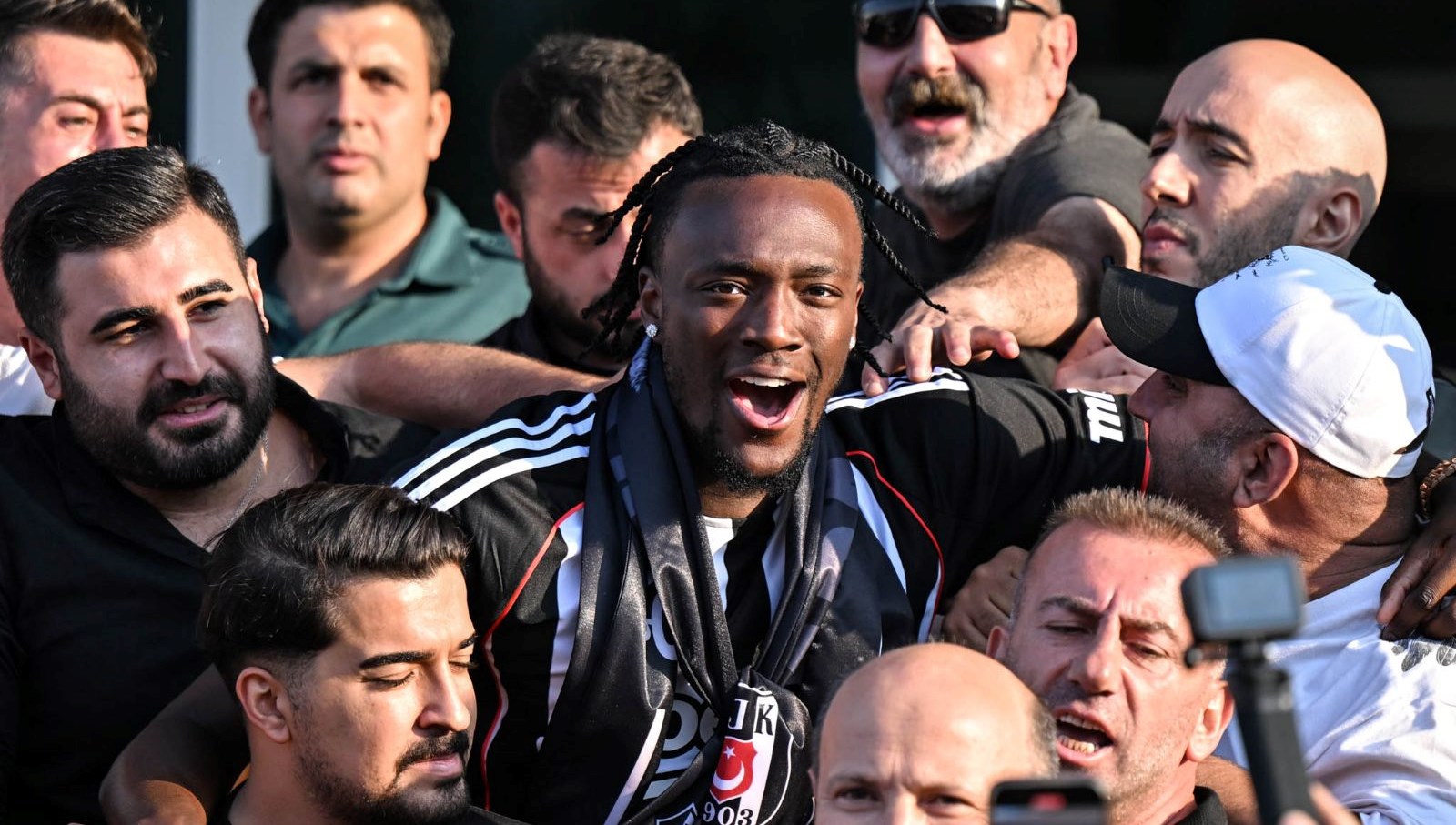 Beşiktaş, Tammy Abraham’ı açıkladı: İşte maliyeti