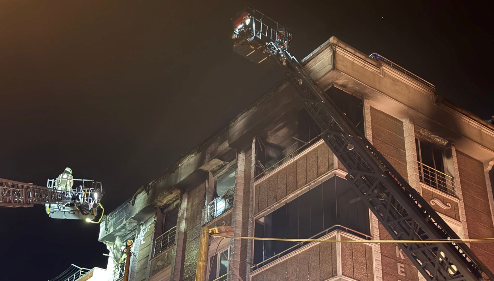 Gaziosmanpaşa’da yangın paniği