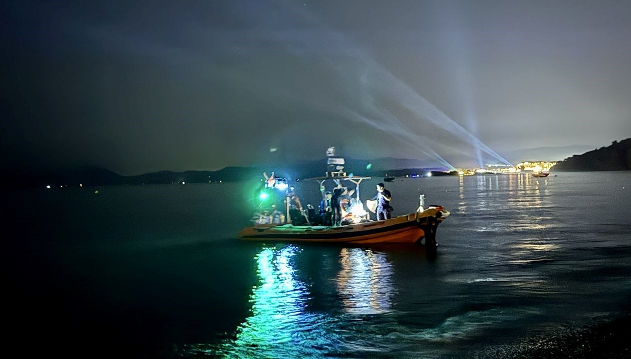 Gece denize girdi, boğuldu