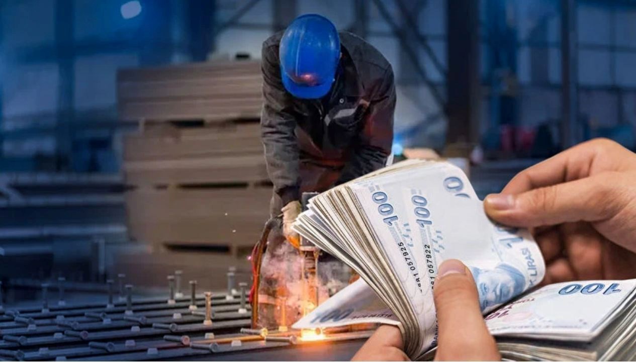 Hükümet kamu işçileri ile ilgili son teklifini yarın verecek