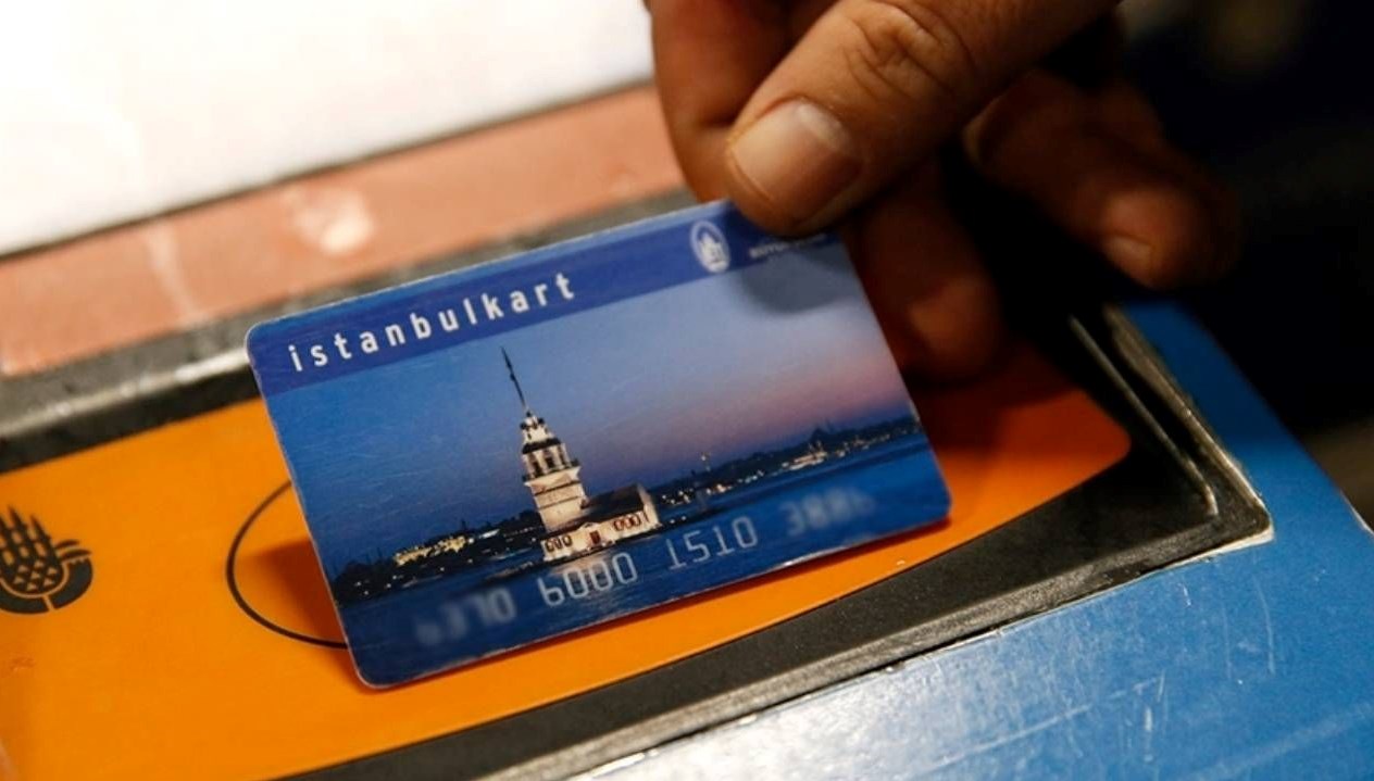 İBB’nin öğrenci indiriminde 30 yaş sınırı kararına iptal kararı