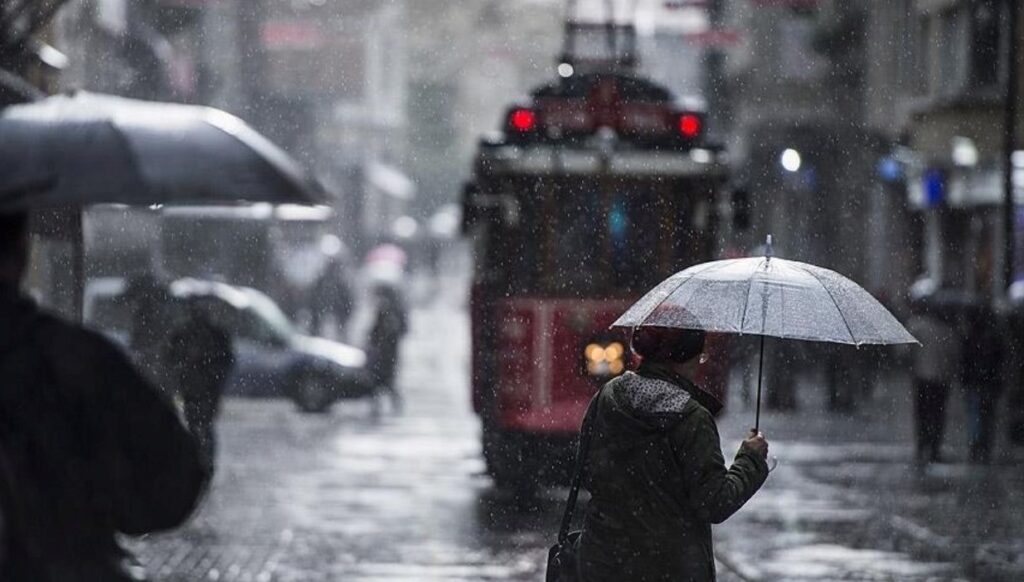 serinleten-haber-geldi-istanbulda-sicaklik-8-derece-birden-dusecek-eJxaOTZG.jpg