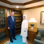 cumhurbaskani-erdogan-esi-emine-erdogan-ile-savarona-yatini-ziyaret-etti-5-1enQ5ukF.jpg