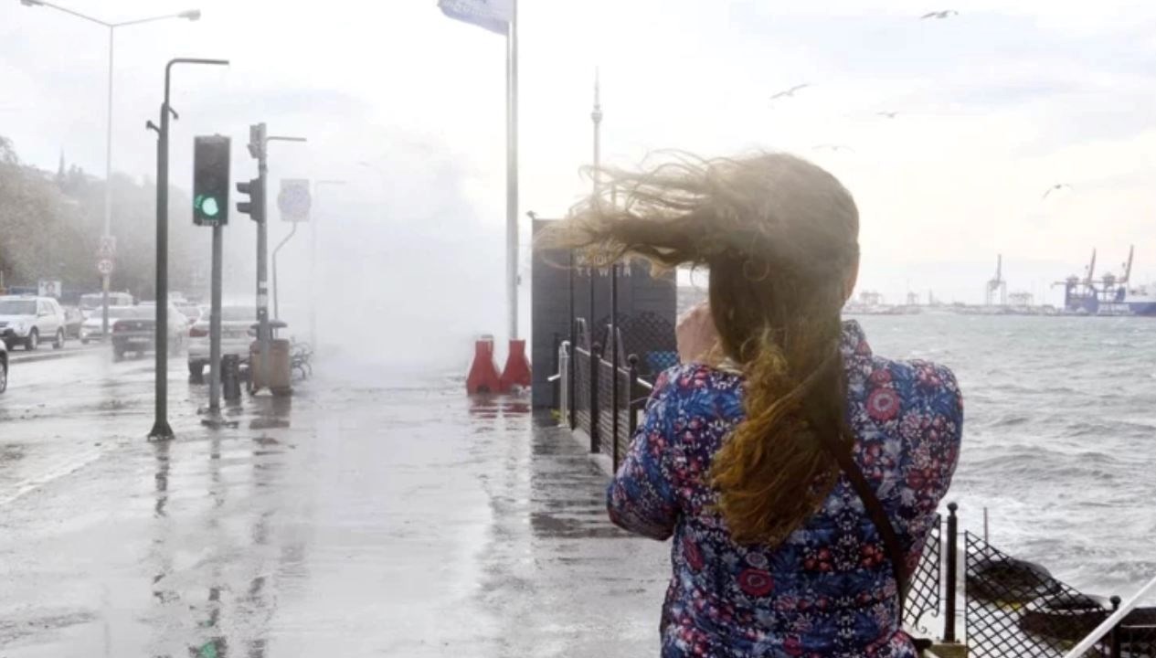 Sıcaklıklar normale dönüyor: Marmara ve Ege’ye kuvvetli rüzgar uyarısı