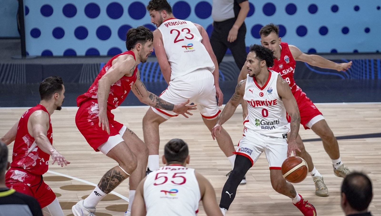 Canlı: Türkiye-Yunanistan (EuroBasket yarı final maçı)