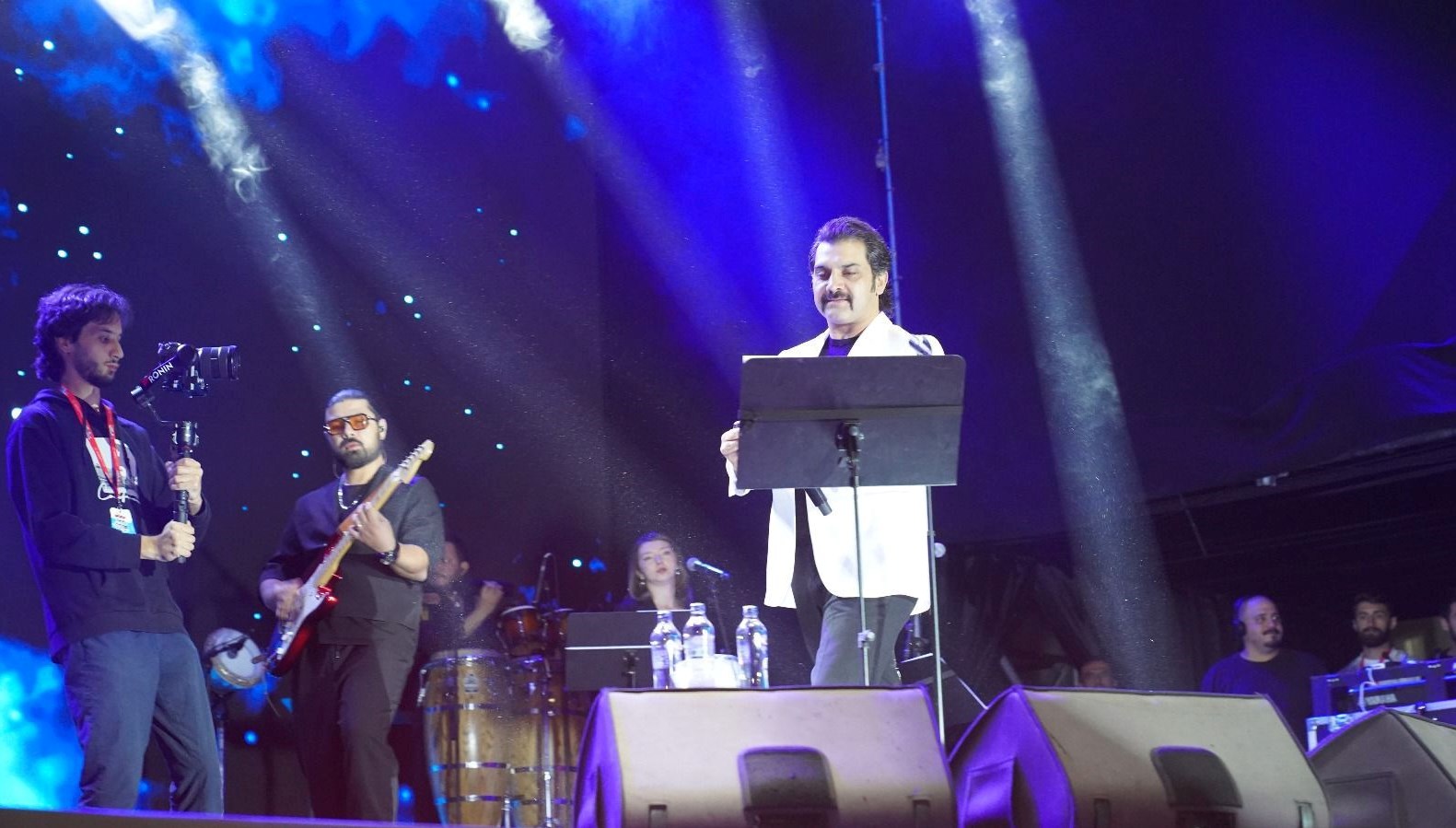 Şarkıcı Bayhan Şırnak’ta konser verdi