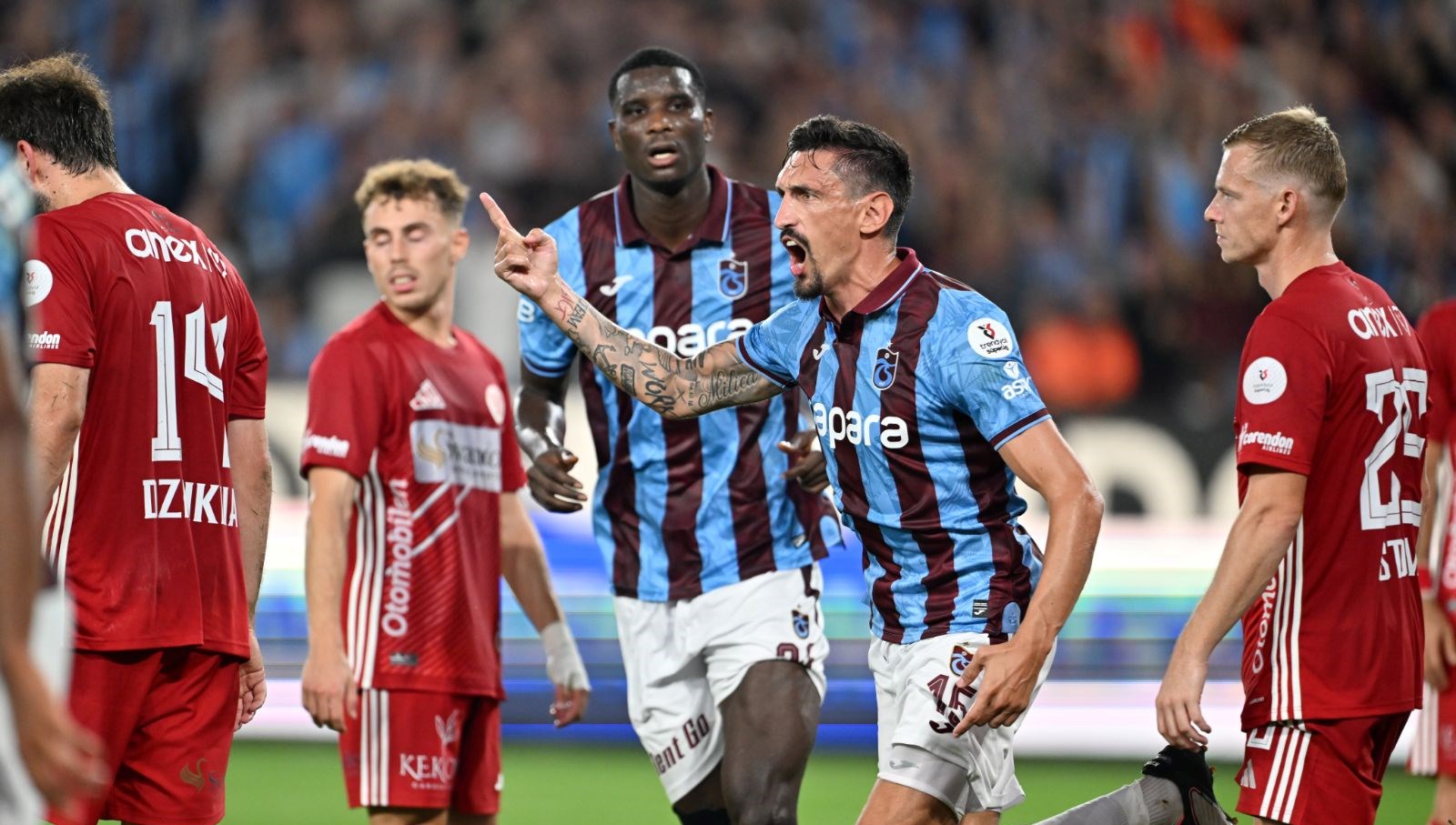 Stefan Savic, Trabzonspor’da adından söz ettiriyor!