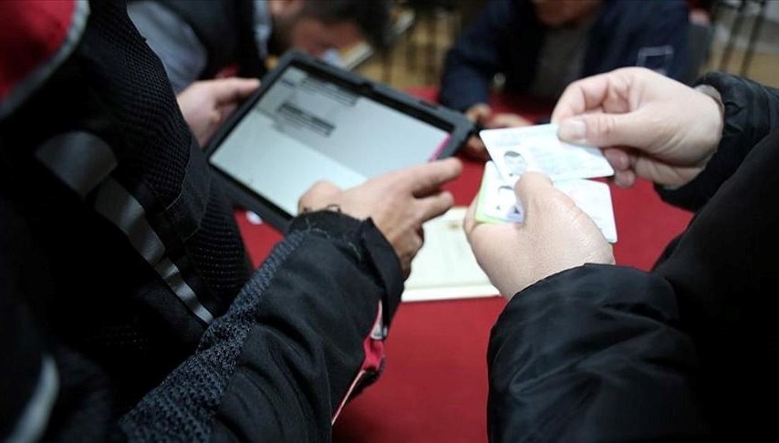 Bolu’da dernek lokaline kumar baskını