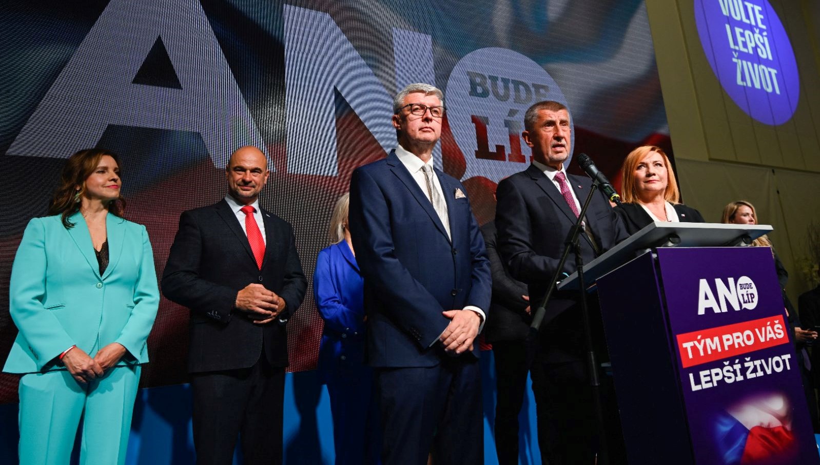 Çekya’da seçimleri Ukrayna karşıtları kazandı