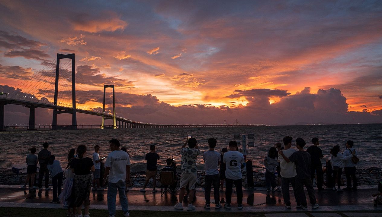 Çin, yılın 21. tayfunu Matmo’yu bekliyor