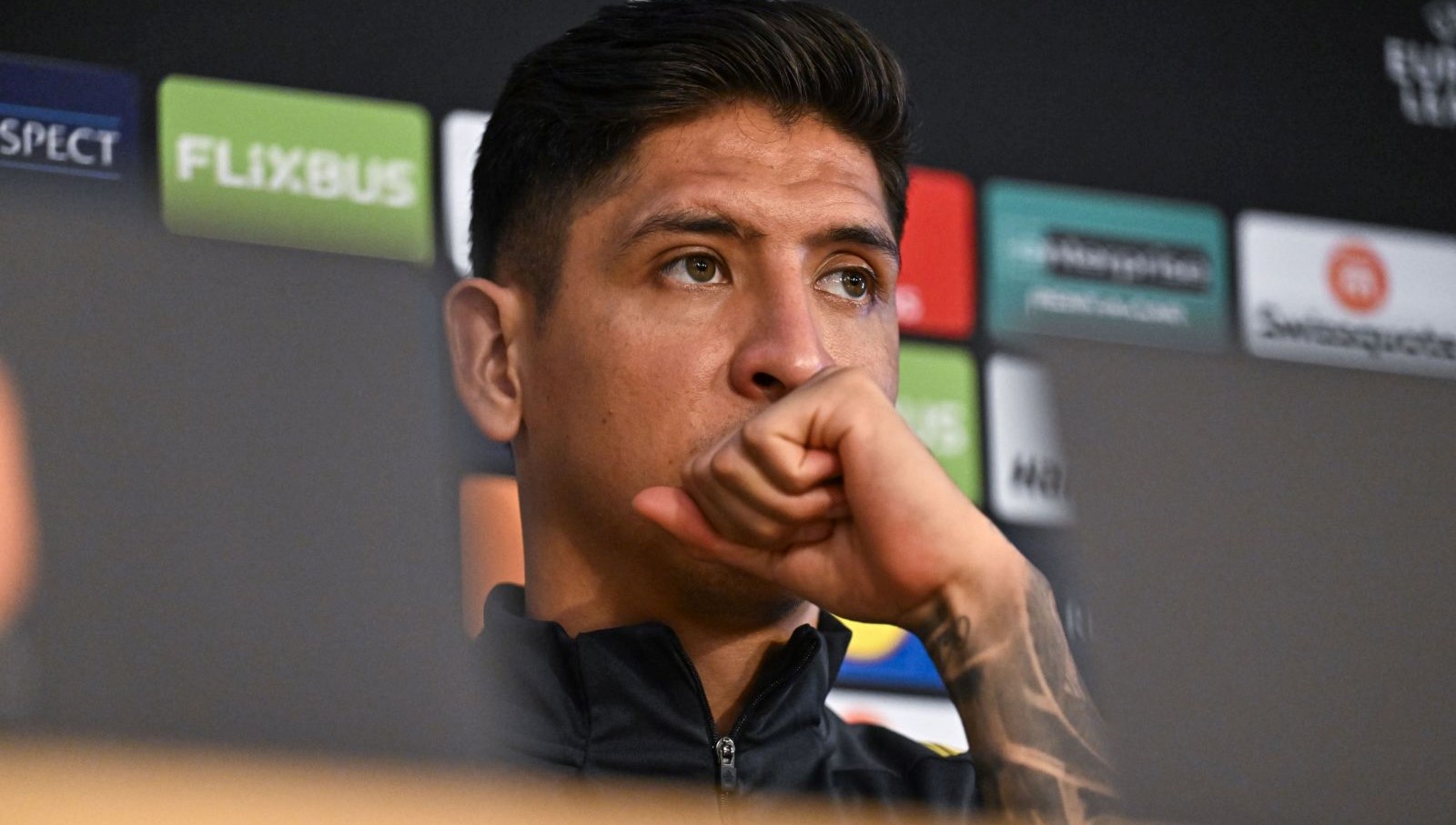 Edson Alvarez: “Liderliği ve tecrübeyi sahaya yansıtmamız gerekiyor”