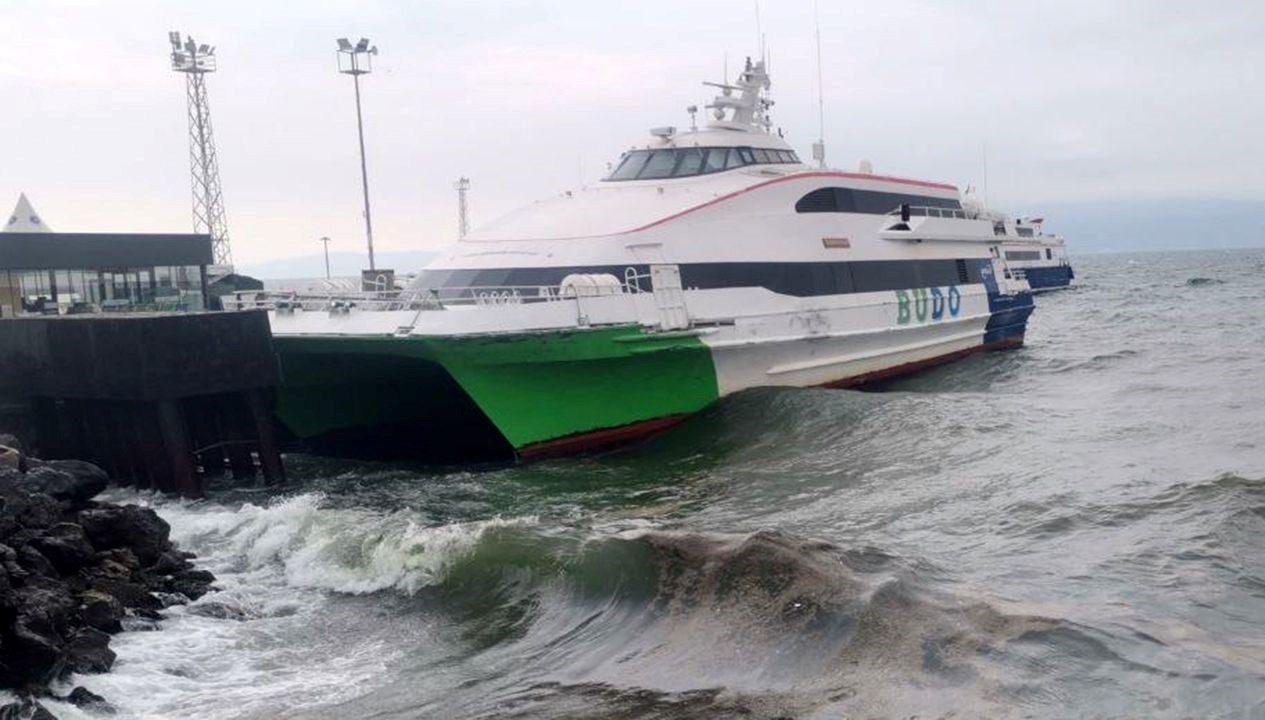 Fırtına geliyor… Marmara’da seferler iptal edildi