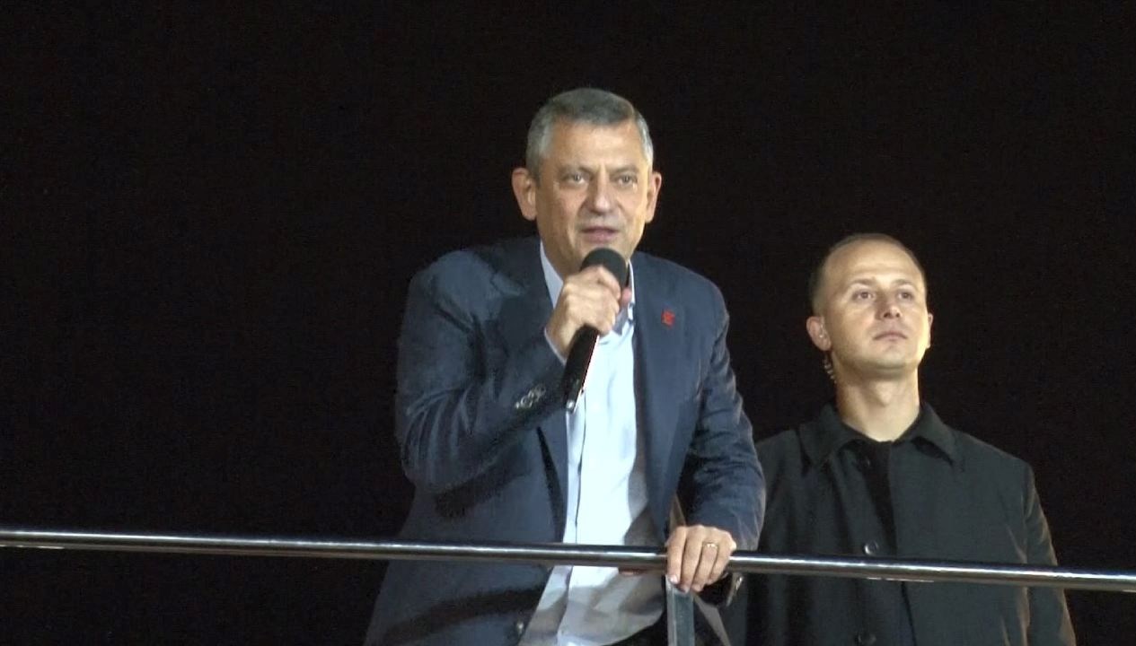 Özgür Özel’den “ilk 100 gün” vaadi