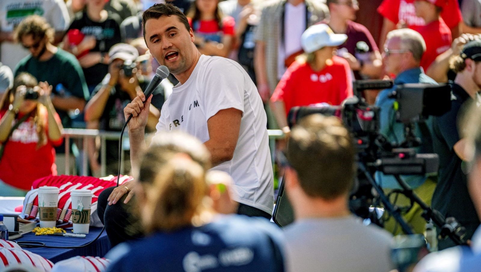 Trump dediğini yaptı: Charlie Kirk’e gıyabi Özgürlük Madalyası