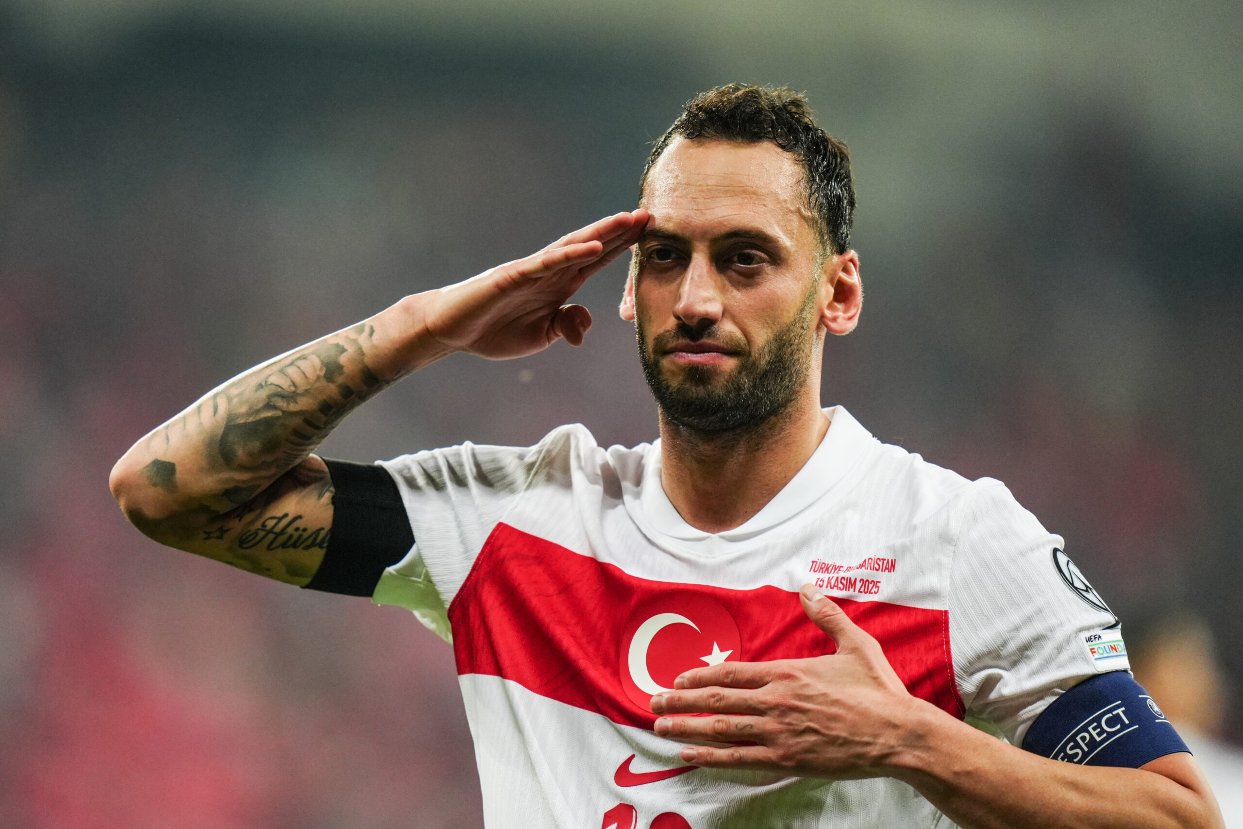 Çalhanoğlu, Bülent Korkmaz’ı yakaladı