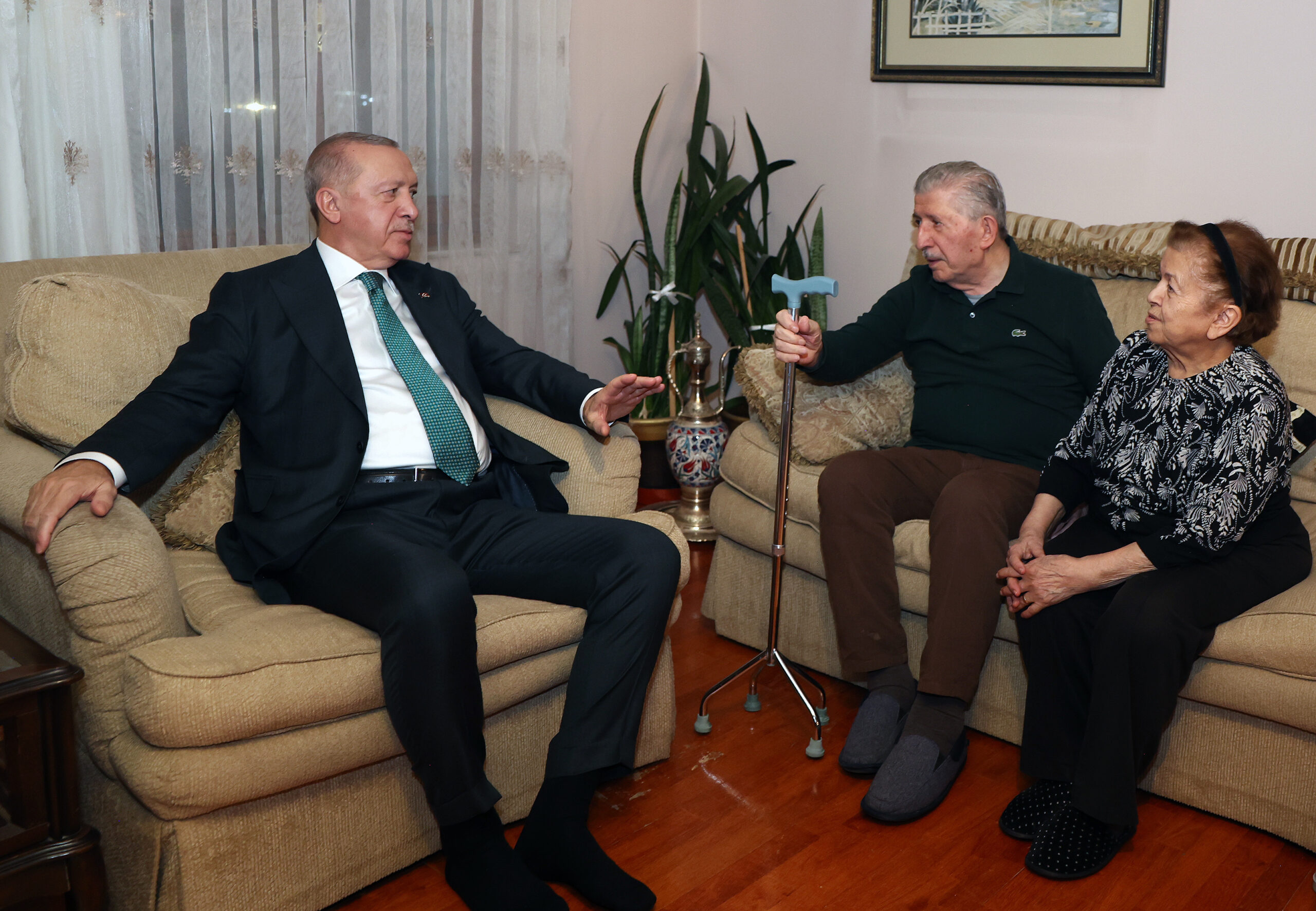 Cumhurbaşkanı Erdoğan’dan eski TBMM Başkanı Toptan’a ziyaret