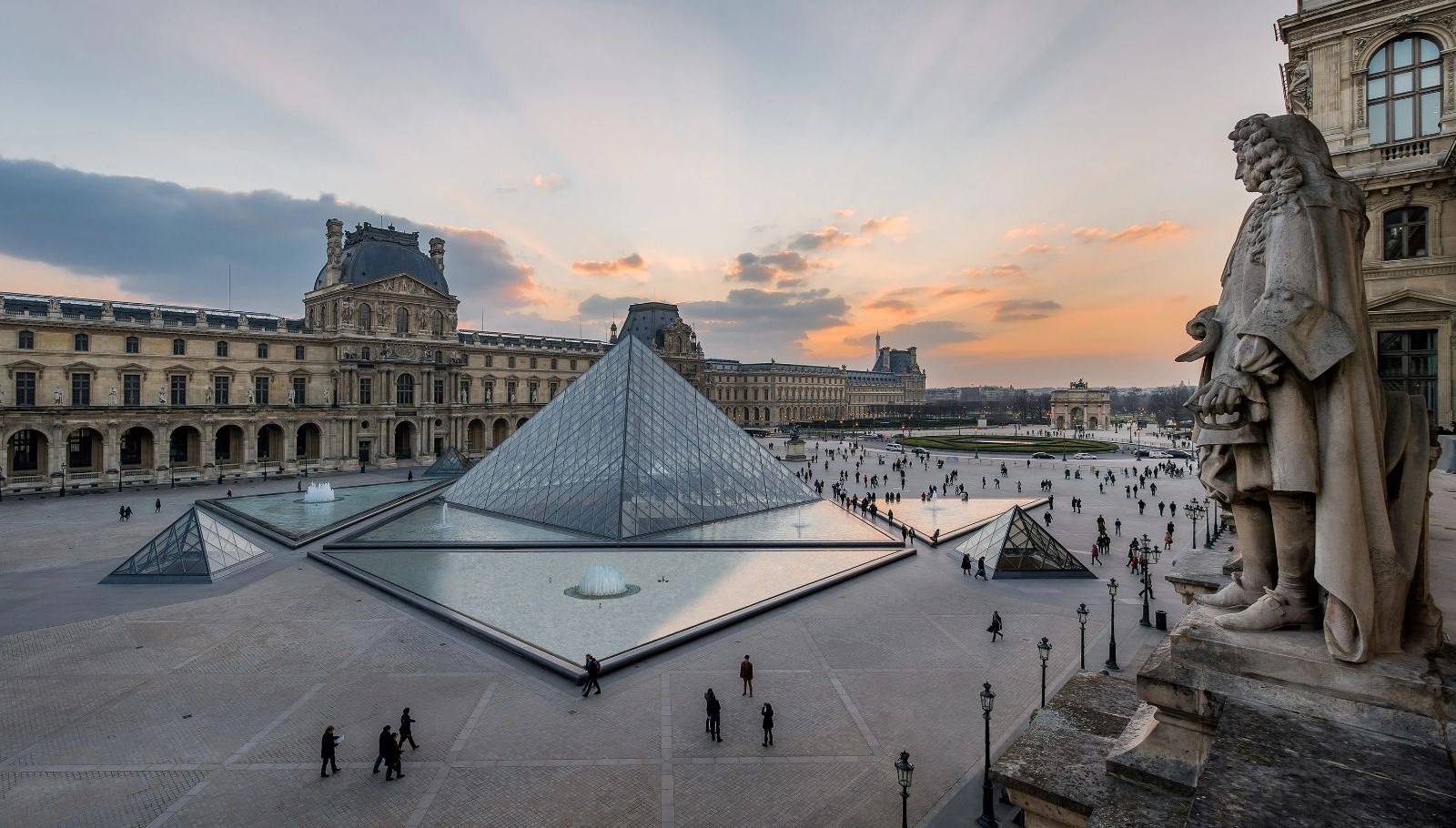 Louvre Müzesi soygunu: Bir kişi daha tutuklandı
