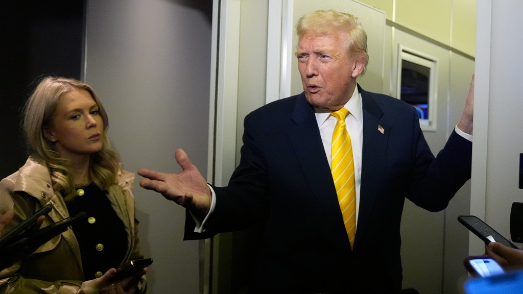Trump hükümeti, gazetecilerin isimlerini “suçlu” sıfatıyla internetten yayınlıyor