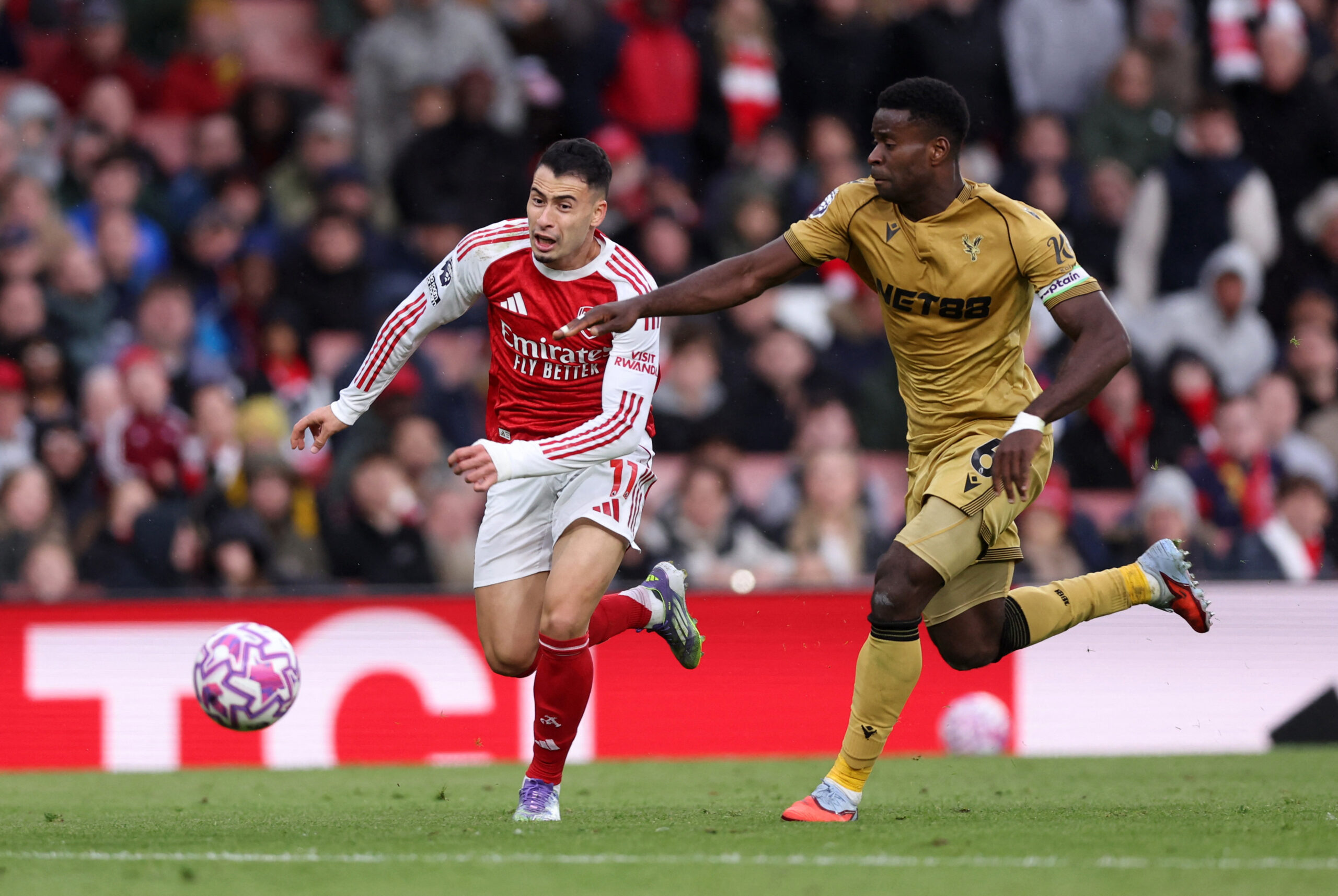 Yoğun maç fikstüründen şikayetçilerdi: Arsenal ve Crystal Palace’ın maçlarının tarihleri değiştirildi