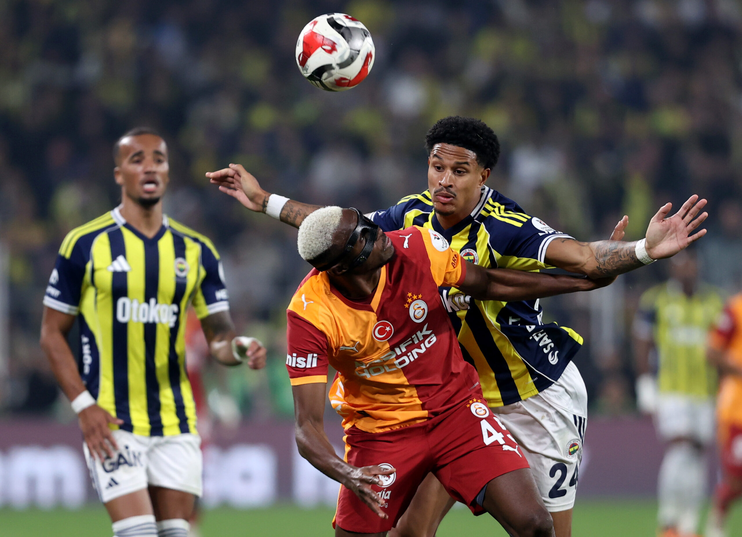 Fenerbahçe’de Oosterwolde cezalı duruma düştü