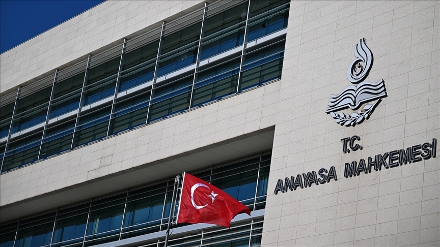 AYM’den diş hekimleri ile ilgili karar. Disiplin maddesi iptal edildi