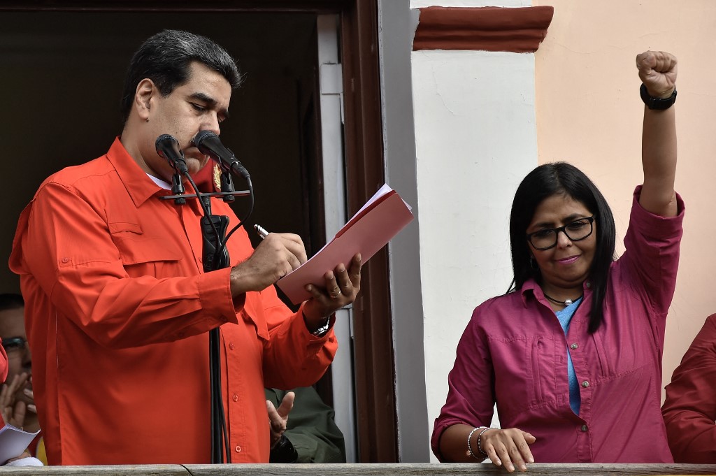 Maduro ihanete mi uğradı? Koltuğuna oturan Delcy Rodriguez’in ABD ile görüştüğü iddia edildi