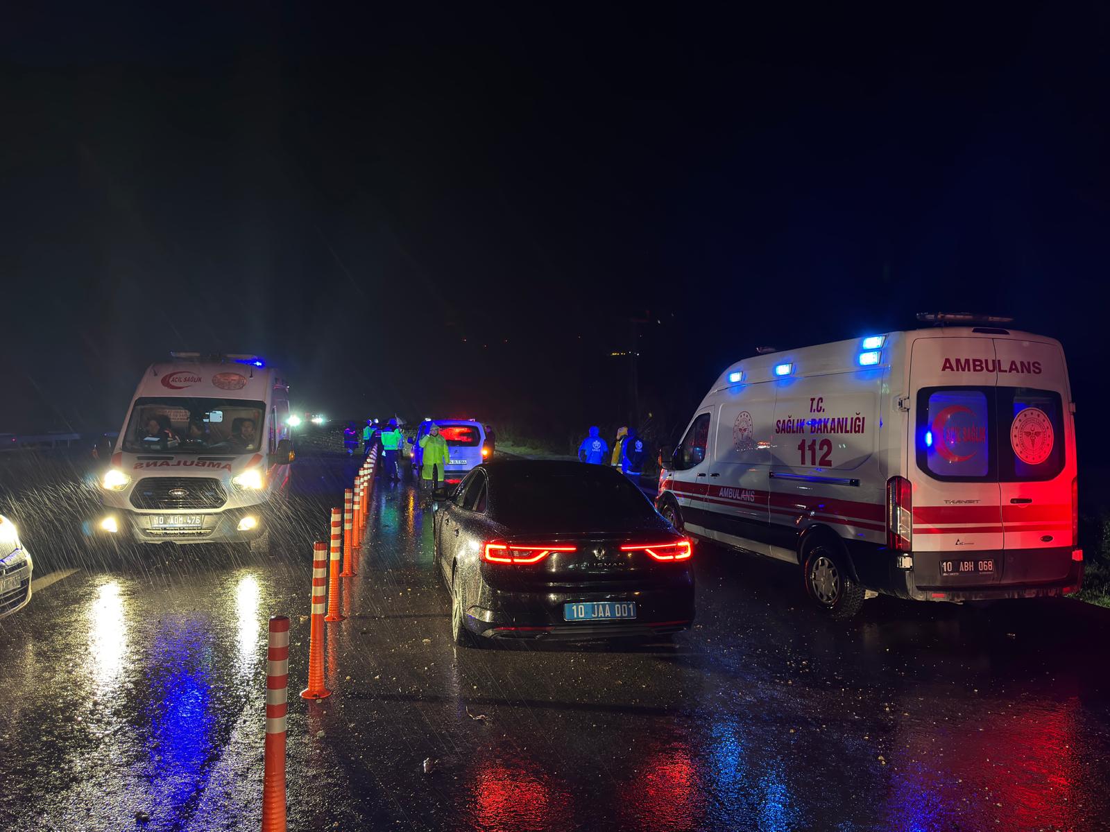 Balıkesir’de F-16 savaş uçağı düştü, pilot şehit oldu. Soruşturma başlatıldı, kaza yerinde inceleme sürüyor