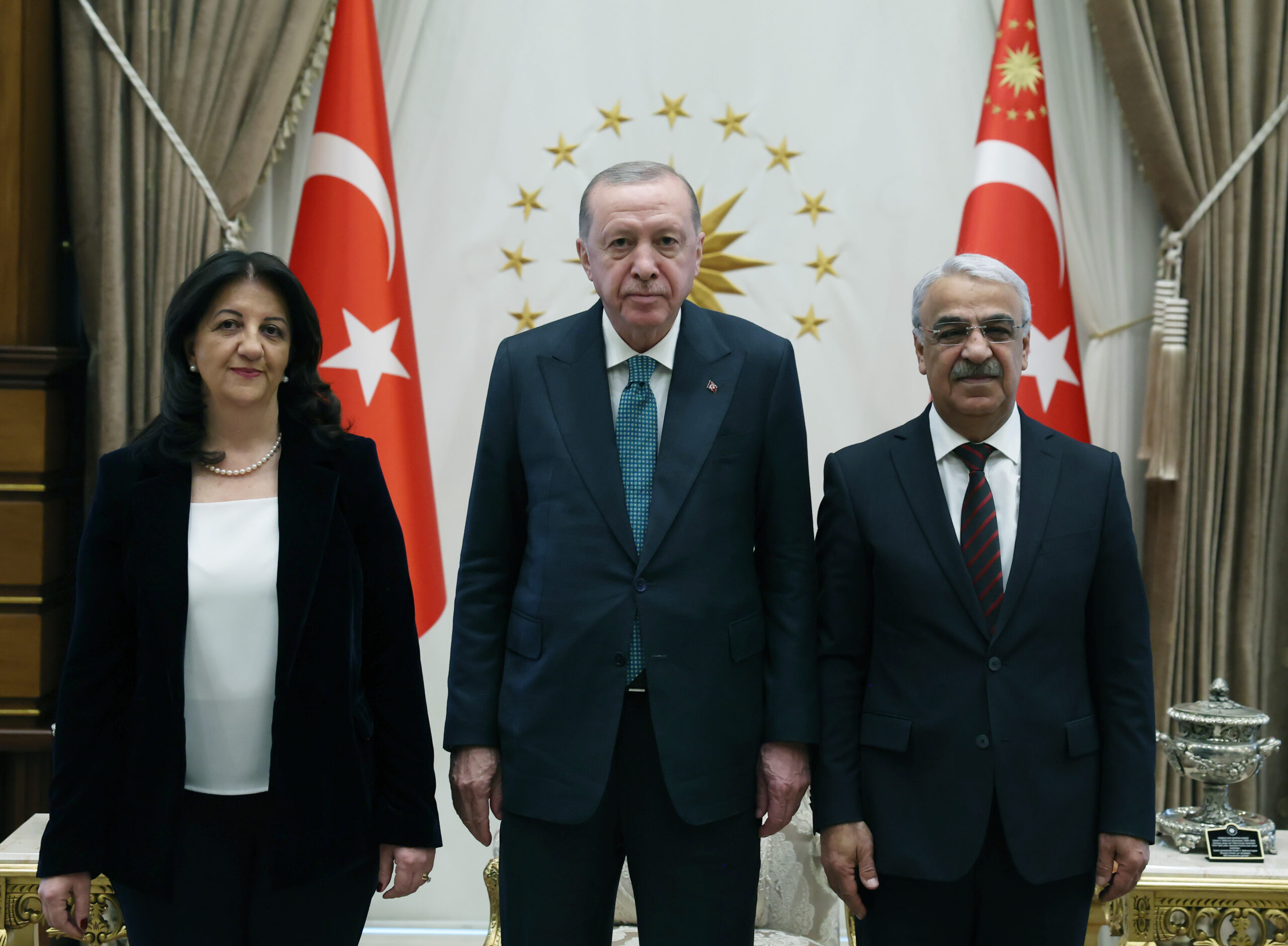 Cumhurbaşkanı Erdoğan ile görüşmenin ardından DEM Parti’den açıklama: “Süreç kararlılıkla sürdürülecek”