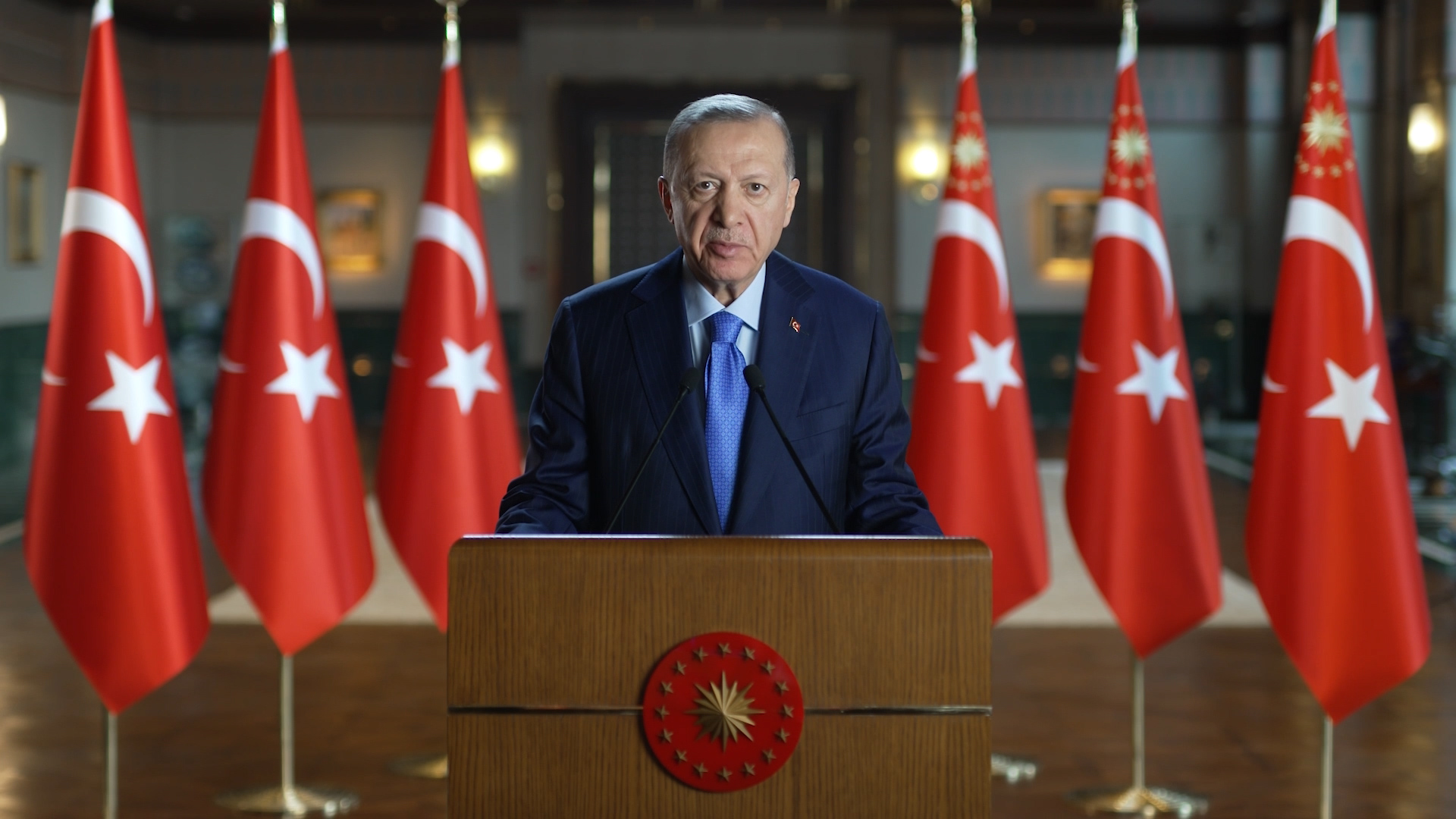 Cumhurbaşkanı Erdoğan: Tarihi İpek Yolu’nu modern bir anlayışla yeniden canlandırıyoruz