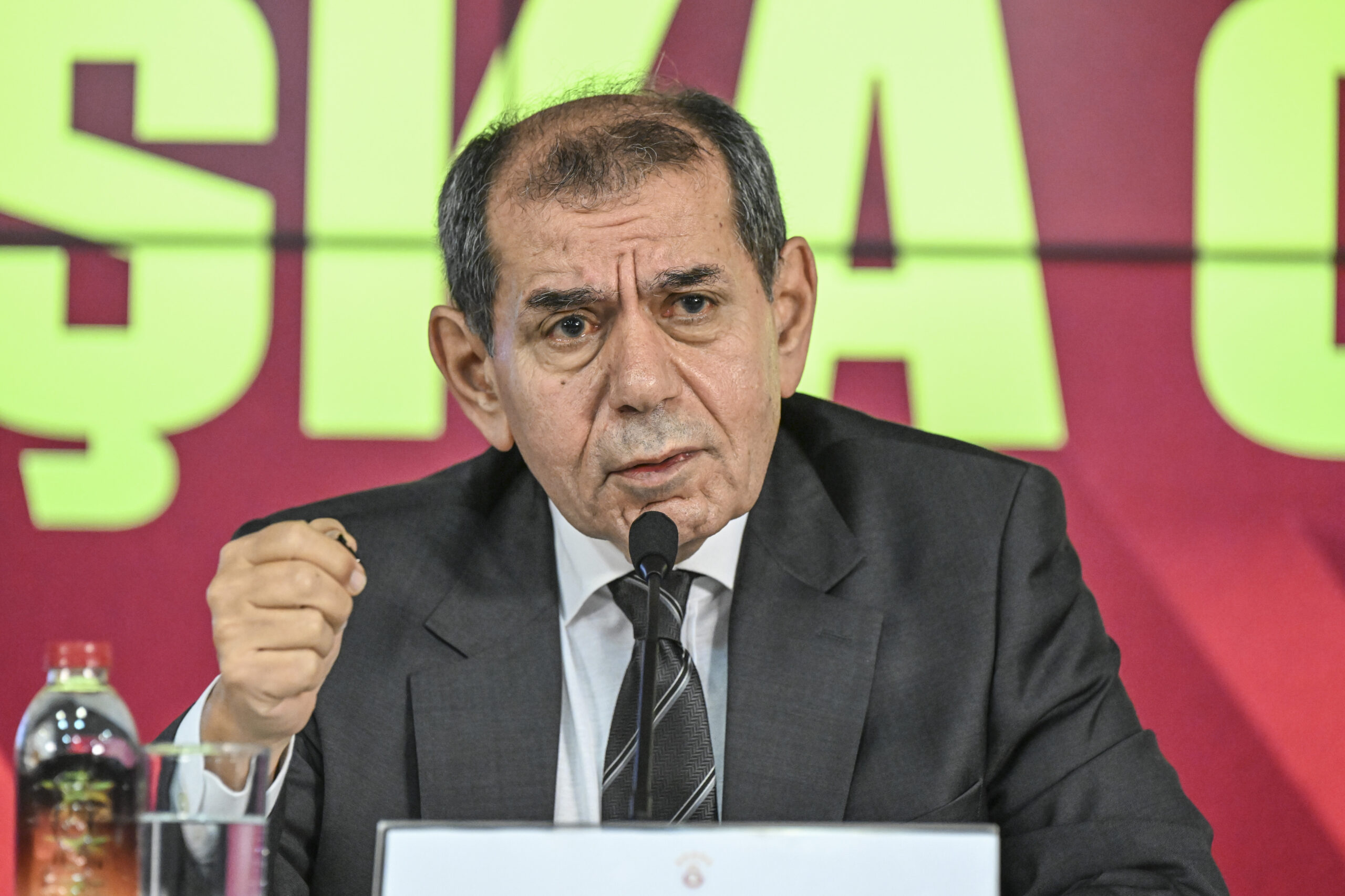 Galatasaray Başkanı Dursun Özbek’ten adaylık açıklaması