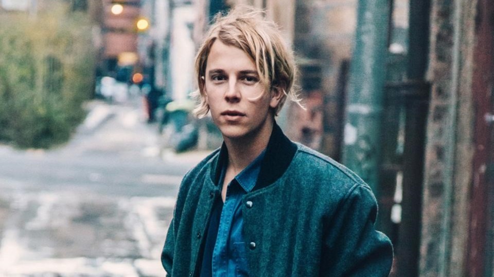 İngiliz şarkıcı Tom Odell bir kez daha İstanbul’a geliyor